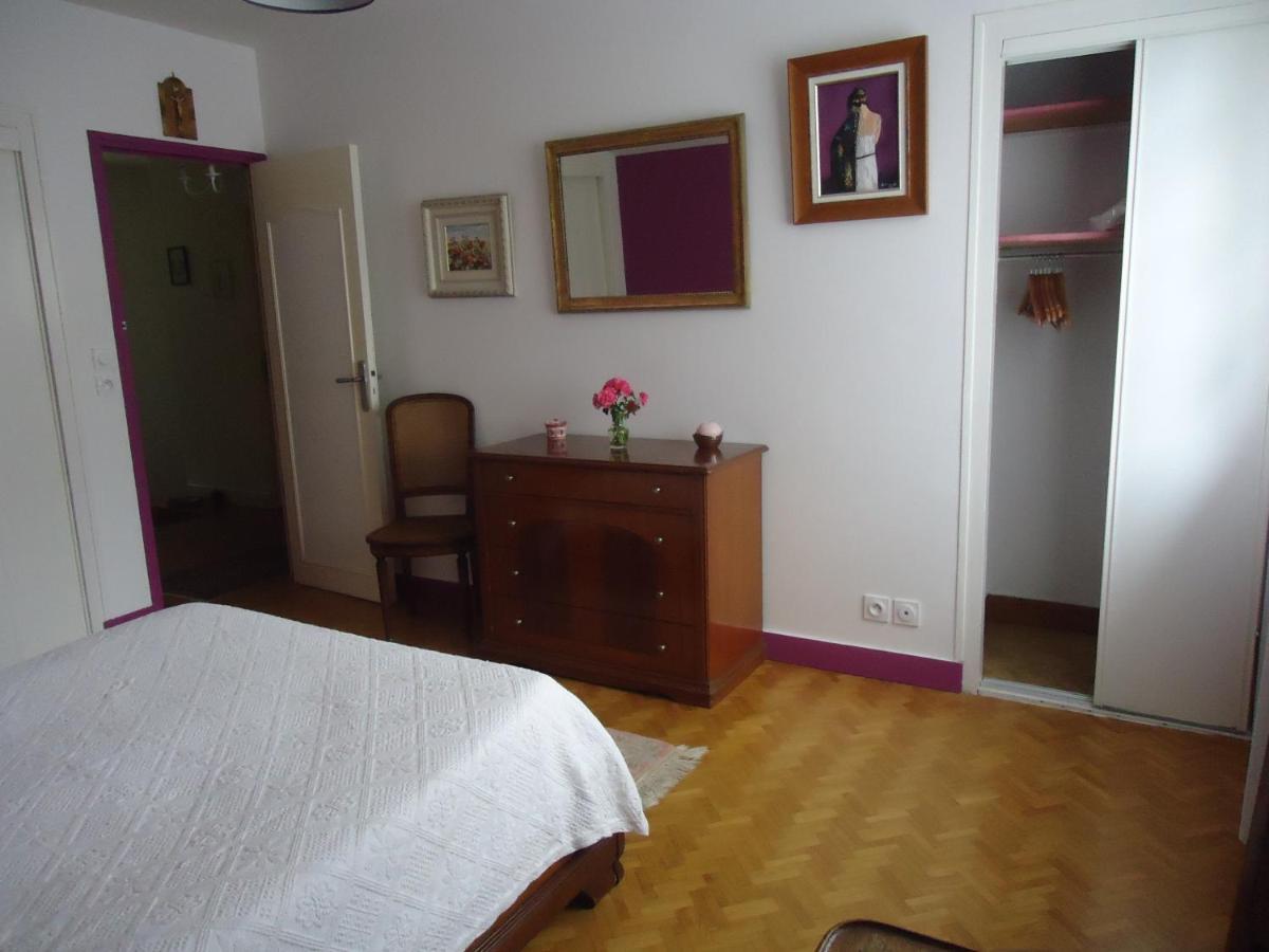 A La Cerisaie Bed & Breakfast Carignan-de-Bordeaux Dış mekan fotoğraf