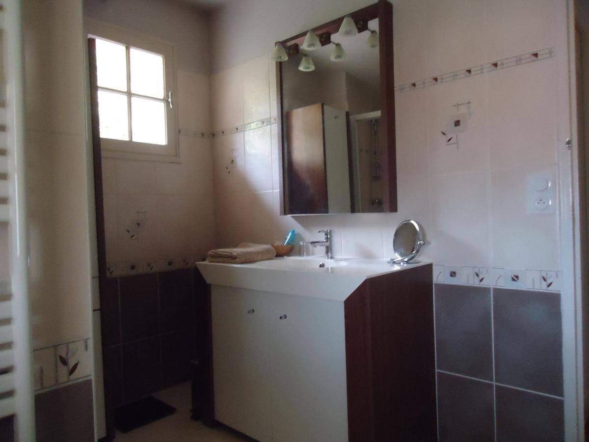 A La Cerisaie Bed & Breakfast Carignan-de-Bordeaux Dış mekan fotoğraf